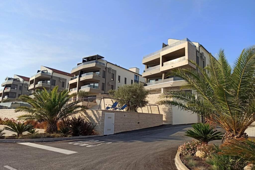 Apartment Emarin Banjole Exterior foto